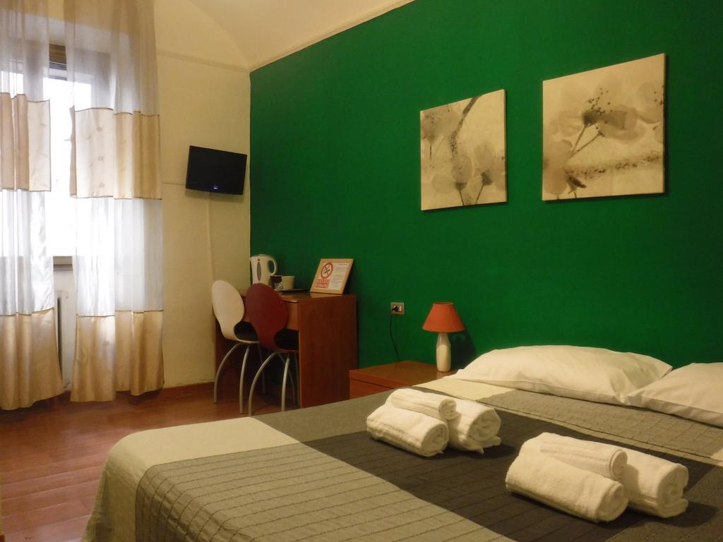 Ares Rooms Roma Eksteriør bilde